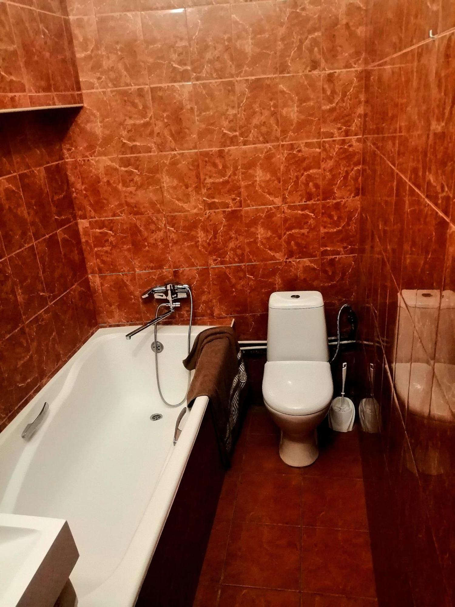 Flat On Sheptytskykh Daire Lviv